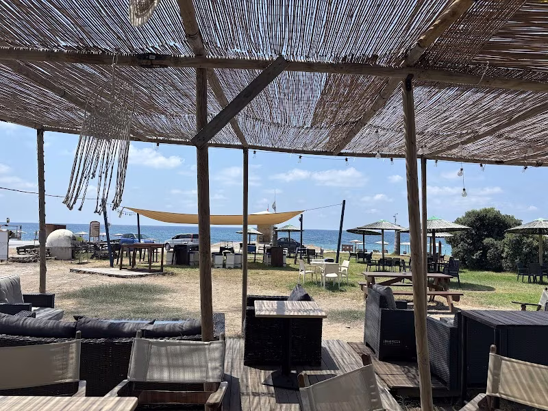 Mandria Beach bar