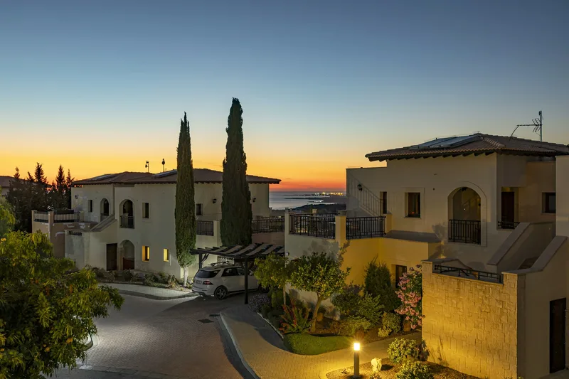 CB13 Sousedí s Aphrodite Hills - Sdílený bazén, velká terasa