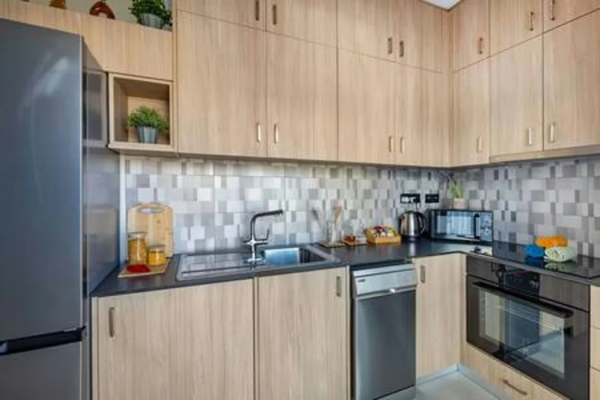 74 Prokymea- צעדים מהים, מרכז העיר, מרפסת - bedroom in Limassol, Cyprus