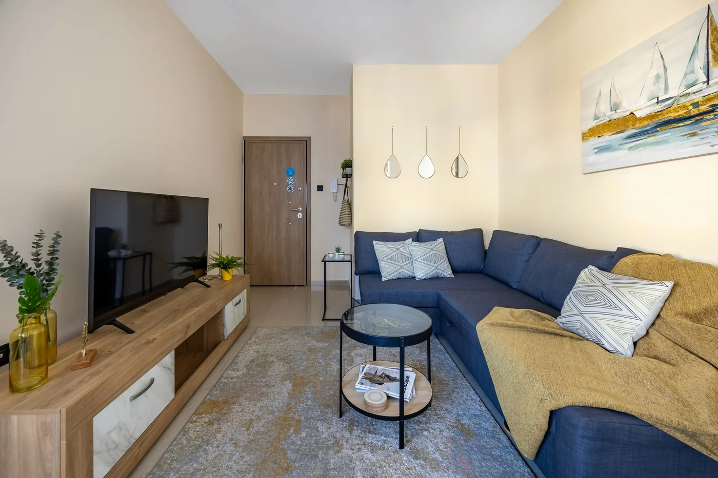 74 Prokymea- Steps from the Sea, Downtown, Balcony - bathroom in Limassol, Cyprus