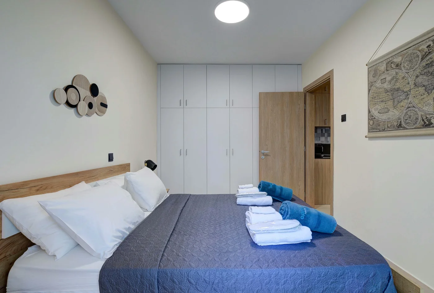 75 Prokymea- Неколико корака од мора, центар града, балкон - living area in Limassol, Cyprus