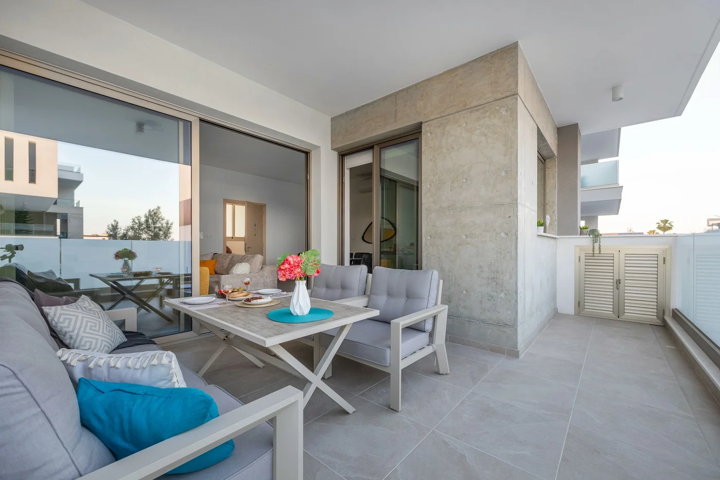 202 Mulberry Court – Elegancki z dużym tarasem - living area in Limassol, Cyprus