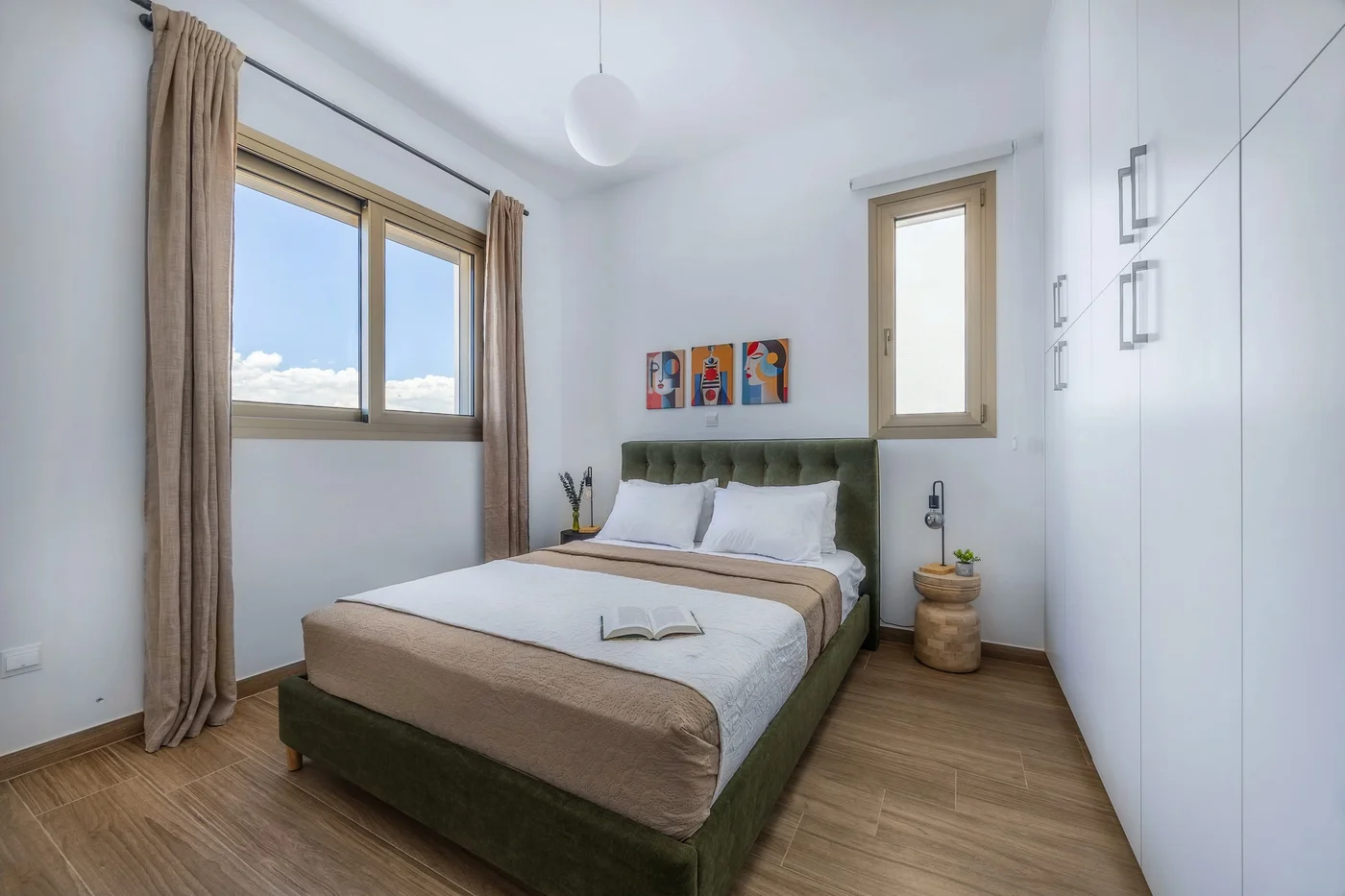 301 Mulberry Court – nowoczesny z dużym tarasem - kitchen in Limassol, Cyprus