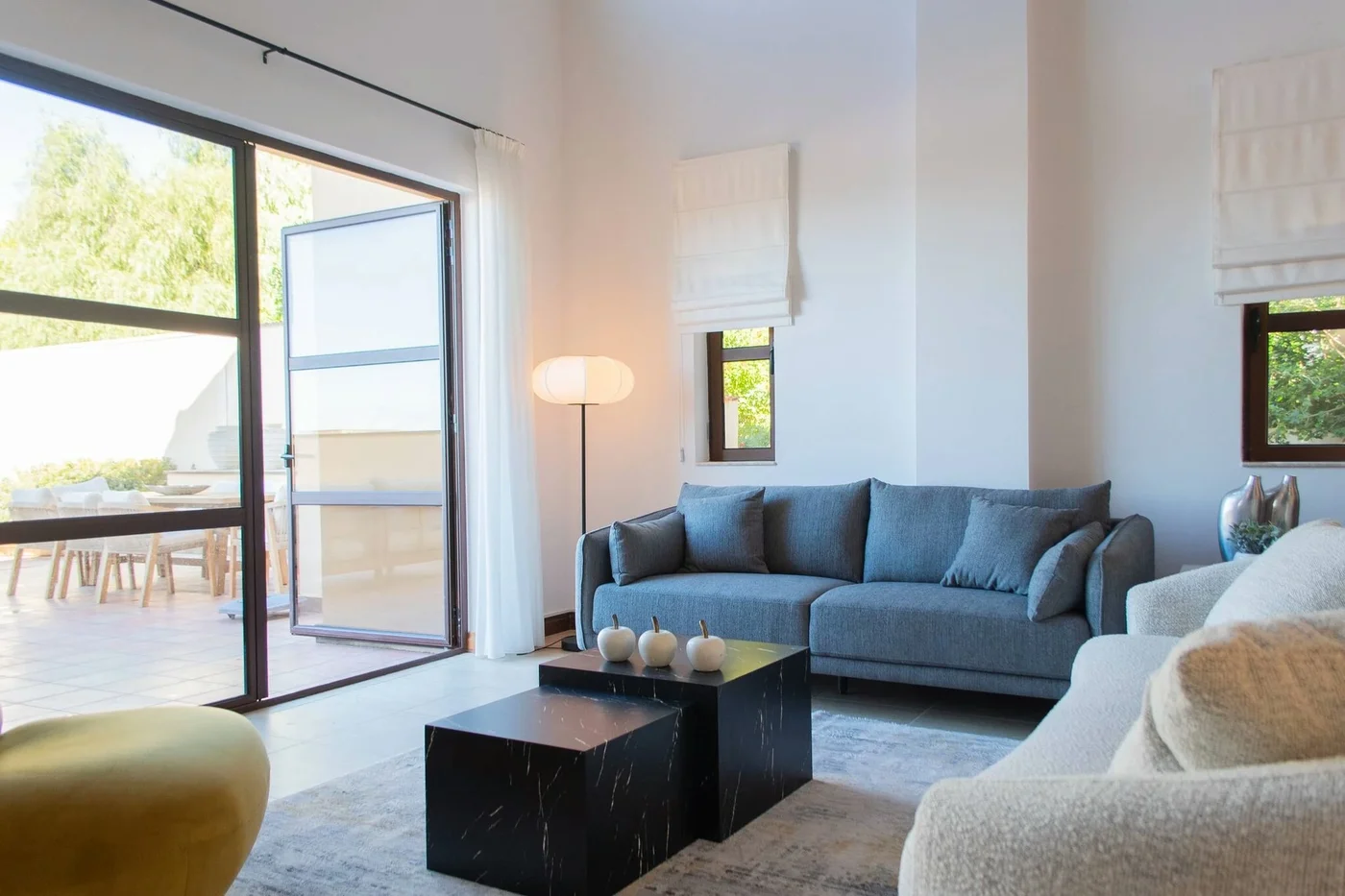 L12 у близини Aphrodite Hills - поглед на базен, велика тераса - kitchen in Aphrodite Hills, Cyprus