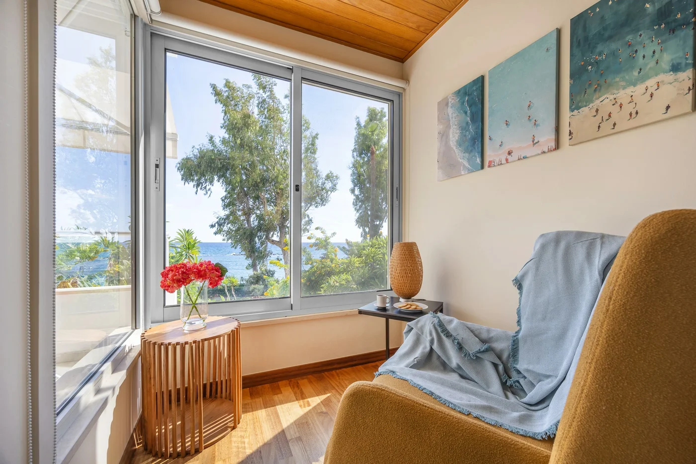 Berengaria Court - Sea Views 2bdr Apartment - bedroom in Limassol, Cyprus