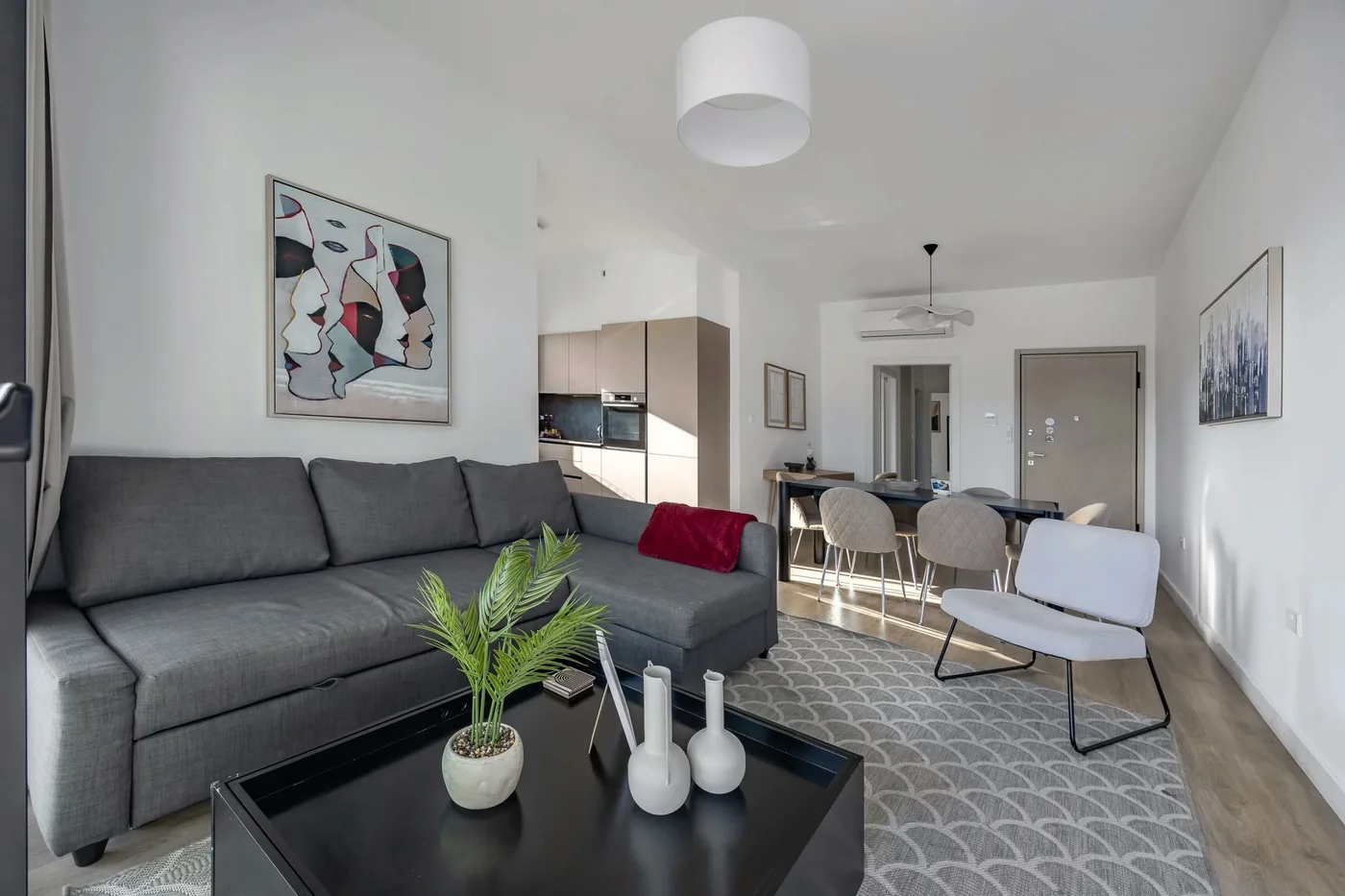 101 Piliou City View & Shared Rooftop Pool - living area in Limassol, Cyprus