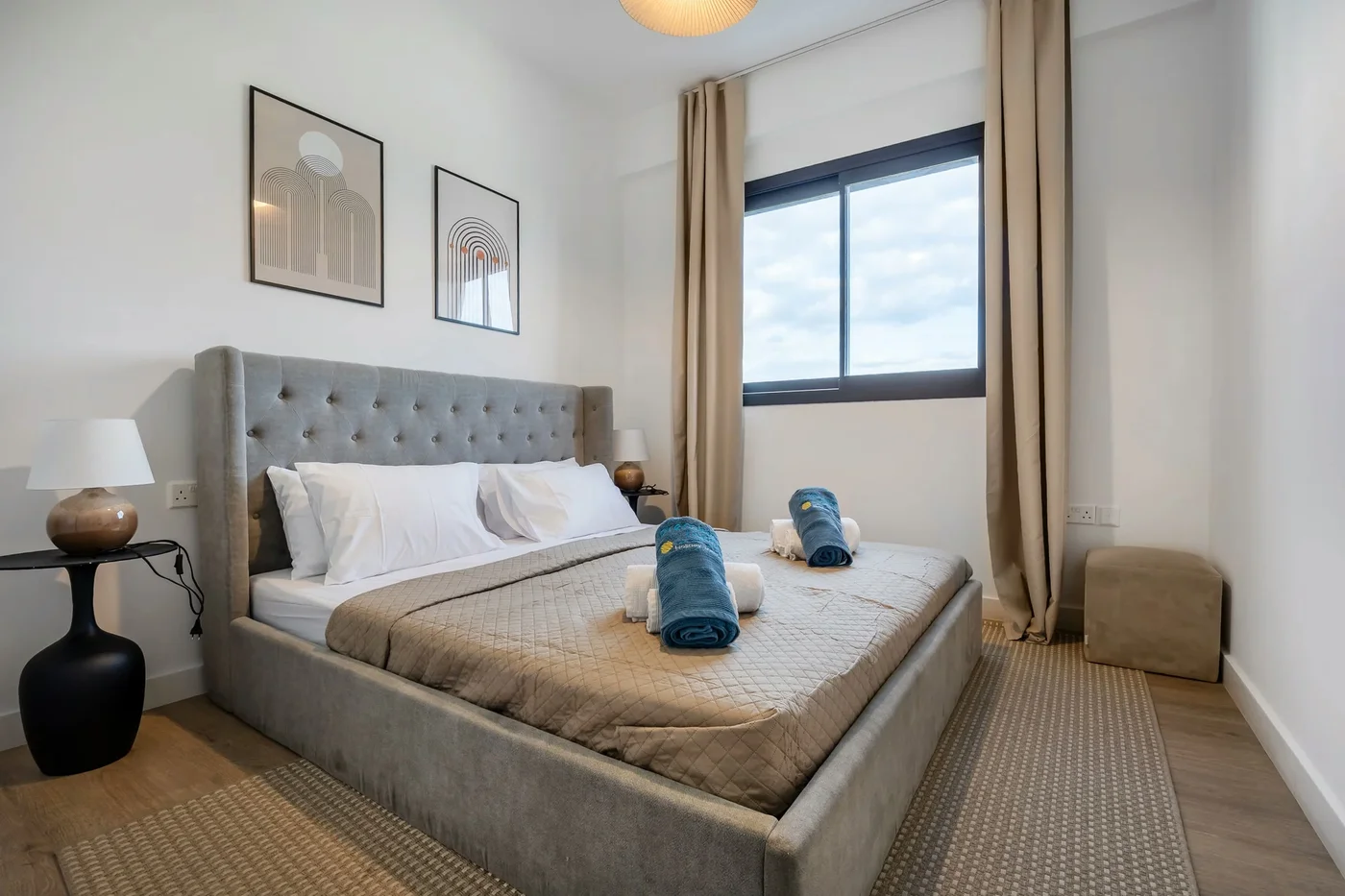 202 Piliou Large Balcony & Shared Rooftop Pool - bathroom in Limassol, Cyprus