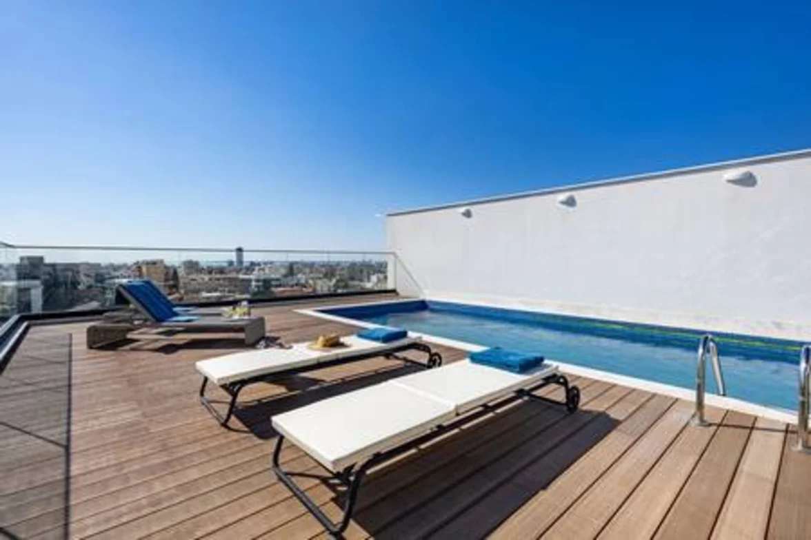 203 Sfiggos - City Views & Rooftop Pool Access - kitchen in Limassol, Cyprus