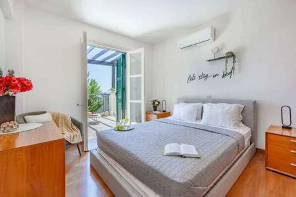 J1 Holiday House Adjacent to Aphrodite Hills - Sea - bedroom in Limassol, Cyprus